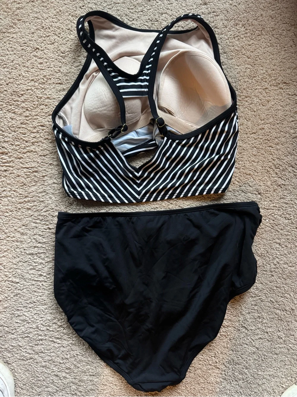 Kona Sol high neck longline twist front high waist bikini - Picture 3 of 3